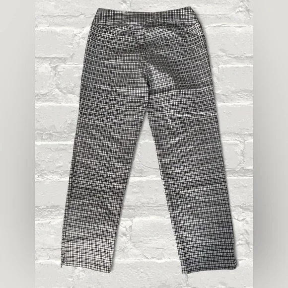 Hope & Harlow Light blue & White Plaid Pull-on Slacks - Picture 2 of 4